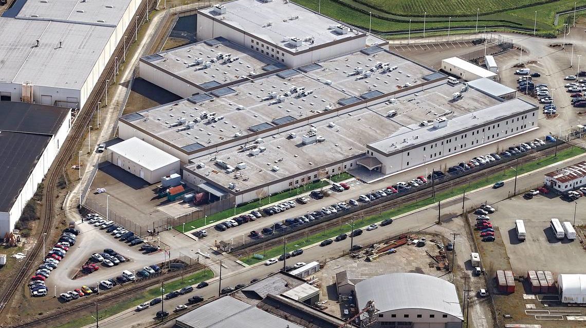 Tacoma Police Kill Suspect Attacking ICE Detention Center